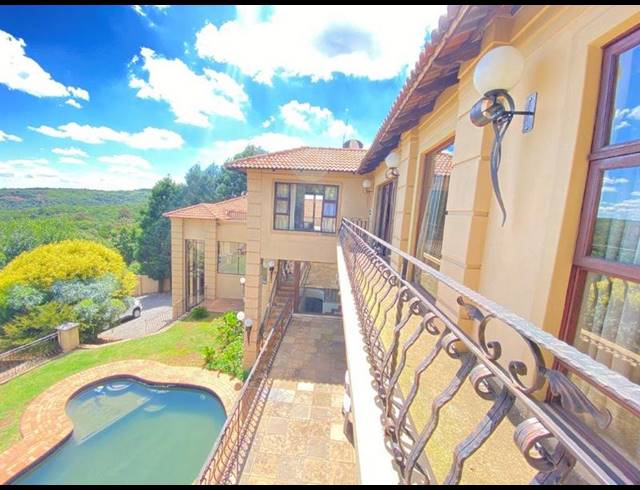 5 BEDROOM HOUSE FOR SALE IN GLENVISTA